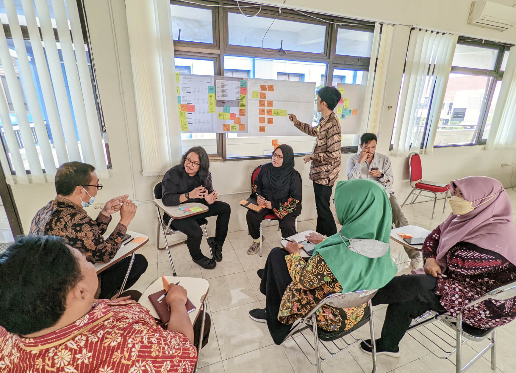 Conversations with users to co-create the next version of Rapor Pendidikan. Taken in Gunung Kidul, Yogyakarta.