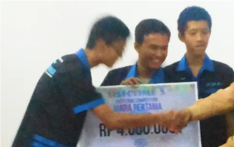 A picture of me when got prize when winning competition